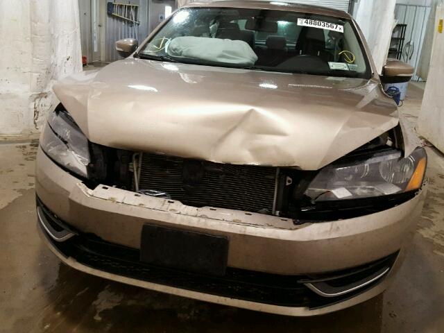 1VWAT7A35FC065637 - 2015 VOLKSWAGEN PASSAT S ოქროსფერი ფოტო 9