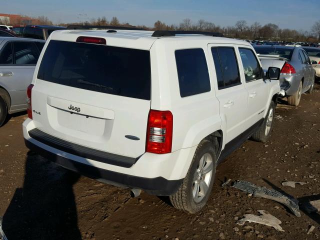 1C4NJRFBXED855353 - 2014 JEEP PATRIOT LA WHITE photo 4