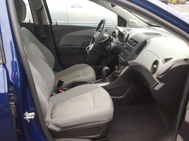 1G1JA5SH4C4225707 - 2012 CHEVROLET SONIC LS 蓝色 照片 5