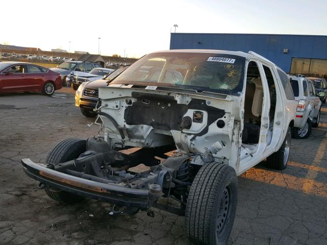 1GYUKJEF0AR184362 - 2010 CADILLAC ESCALADE E WHITE photo 2