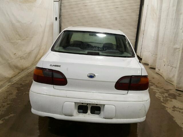 1G1ND52FX4M659400 - 2004 CHEVROLET CLASSIC WHITE photo 9