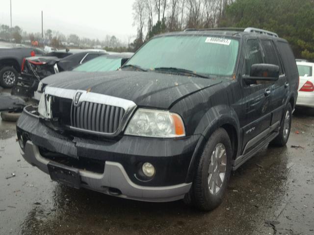 5LMFU28R84LJ25936 - 2004 LINCOLN NAVIGATOR BLACK photo 2