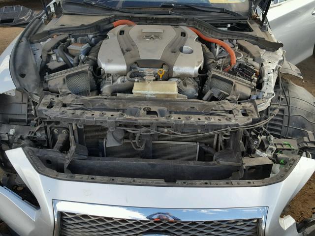 JN1AV7AR6EM700538 - 2014 INFINITI Q50 HYBRID SILVER photo 7