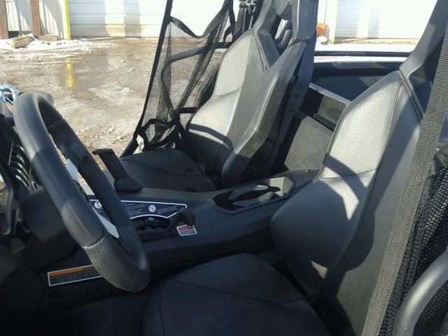 3JBKKAP21HJ001525 - 2017 CAN-AM COMMANDER BROWN photo 9