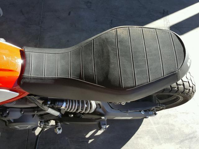 ML015ANMXHT010911 - 2017 DUCATI SCRAMBLER Qırmızı foto 6