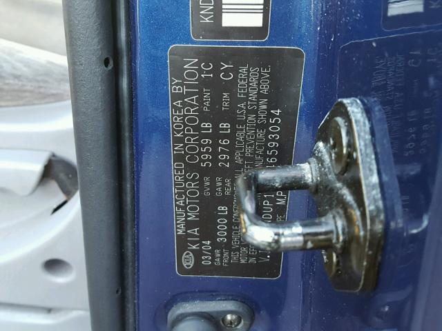 KNDUP131146593054 - 2004 KIA SEDONA EX BLUE photo 10