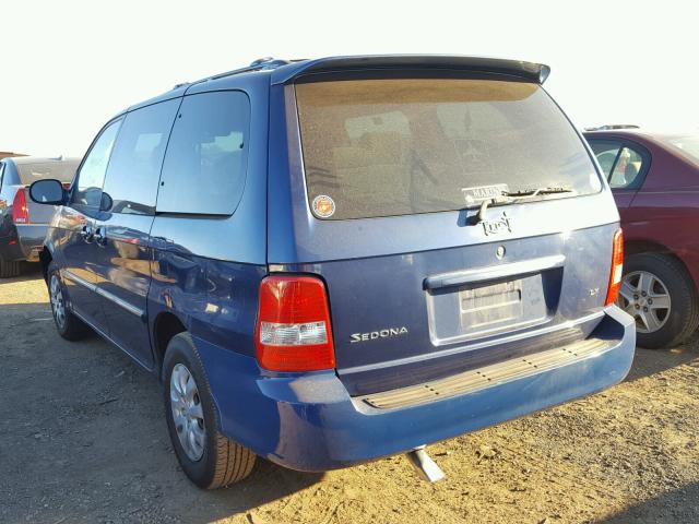 KNDUP131146593054 - 2004 KIA SEDONA EX BLUE photo 3