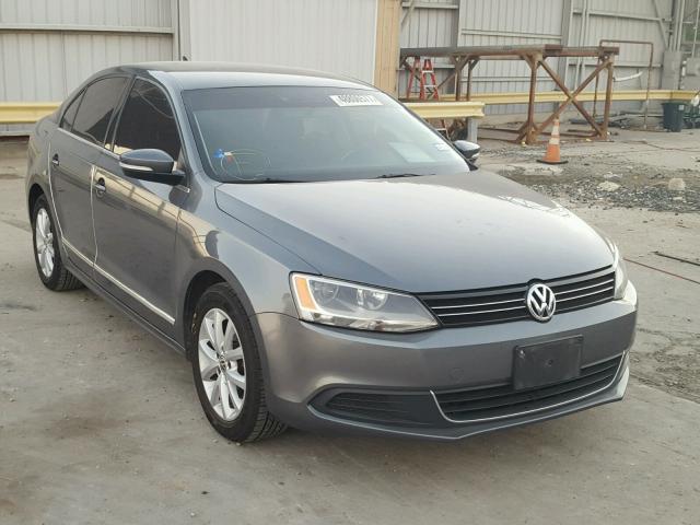 3VWDX7AJ4DM388959 - 2013 VOLKSWAGEN JETTA SE CHARCOAL photo 1