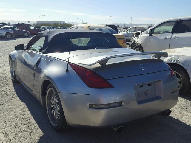 JN1AZ36A64T013743 - 2004 NISSAN 350Z ROADS SILVER photo 3