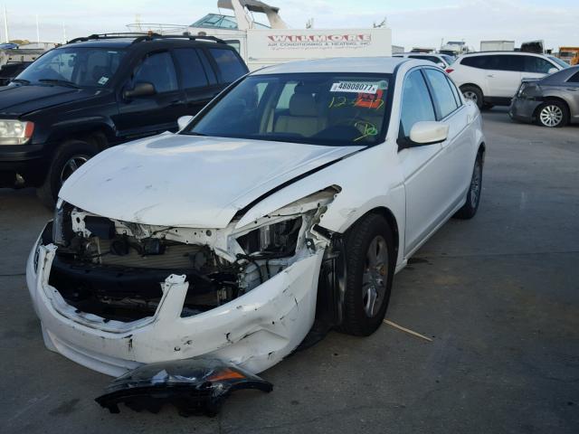 1HGCP2F65CA127424 - 2012 HONDA ACCORD SE WHITE photo 2