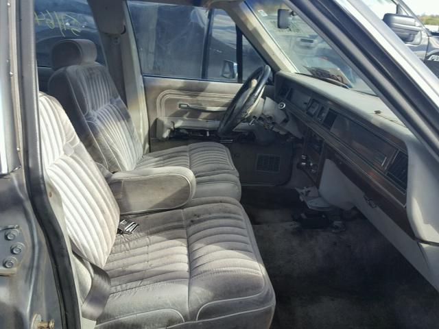 2FABP43F6FX156653 - 1985 FORD LTD CROWN GRAY photo 5