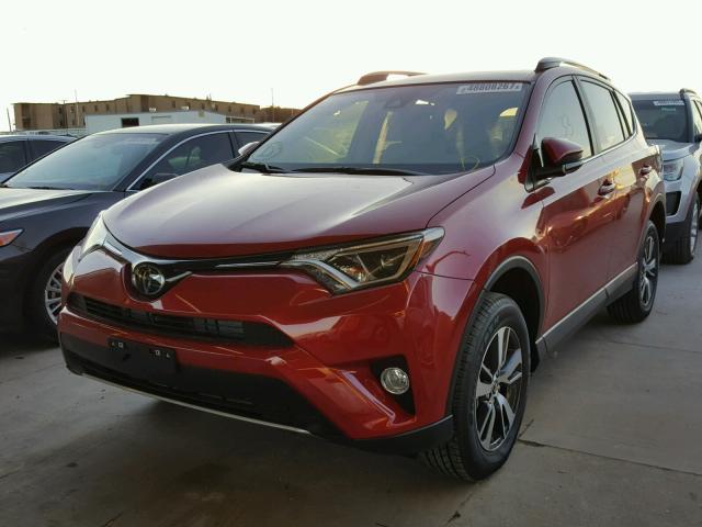 JTMWFREV2HJ144446 - 2017 TOYOTA RAV4 XLE RED photo 2