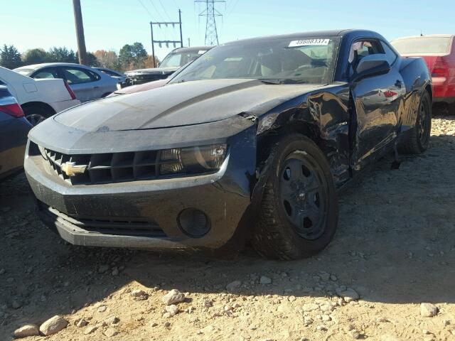 2G1FA1E36D9188043 - 2013 CHEVROLET CAMARO LS BLACK photo 2