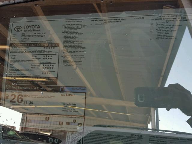 2T3ZFREV6HW398031 - 2017 TOYOTA RAV4 LE Qara foto 9