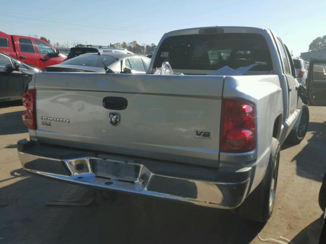 1D7HE48N76S514278 - 2006 DODGE DAKOTA QUA SILVER photo 4