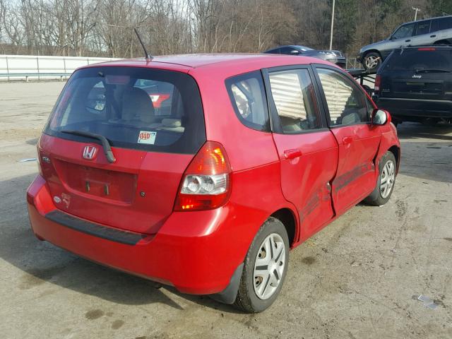 JHMGD37467S045275 - 2007 HONDA FIT RED photo 4