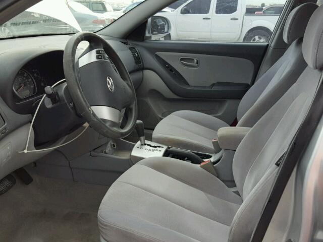 KMHDU46D47U037784 - 2007 HYUNDAI ELANTRA GL SILVER photo 9