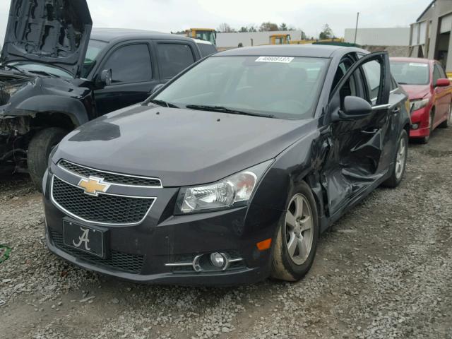 1G1PC5SB4E7319846 - 2014 CHEVROLET CRUZE LT GRAY photo 2