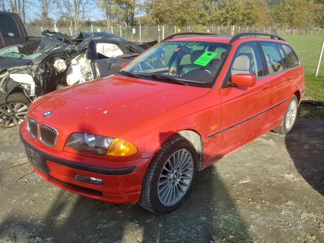 WBAAW33471ET41092 - 2001 BMW 325 IT RED photo 2