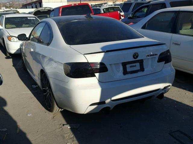 WBAKG1C50BE362754 - 2011 BMW 335 IS WHITE photo 3