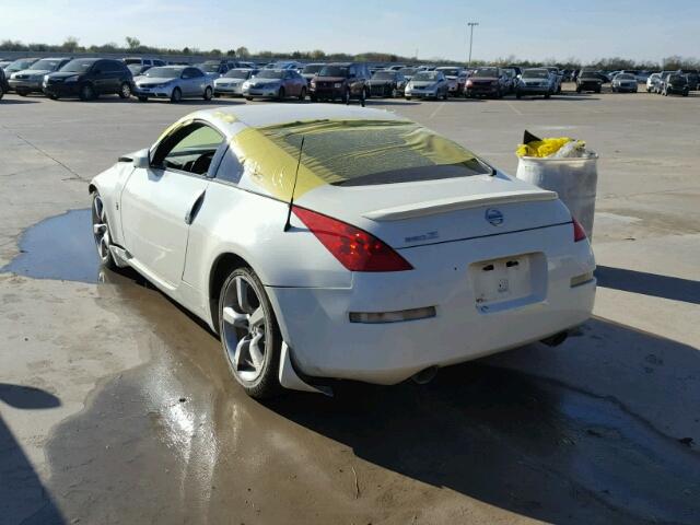 JN1AZ34D36M307904 - 2006 NISSAN 350Z COUPE WHITE photo 3