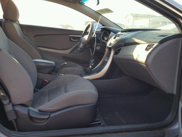 KMHDH6AE0DU003143 - 2013 HYUNDAI ELANTRA CO SILVER photo 5