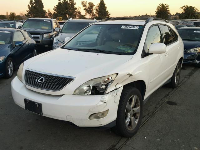 JTJGA31U850053418 - 2005 LEXUS RX 330 WHITE photo 2