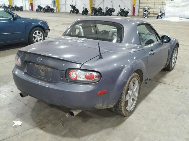 JM1NC26F980156215 - 2008 MAZDA MX-5 MIATA BLACK photo 4