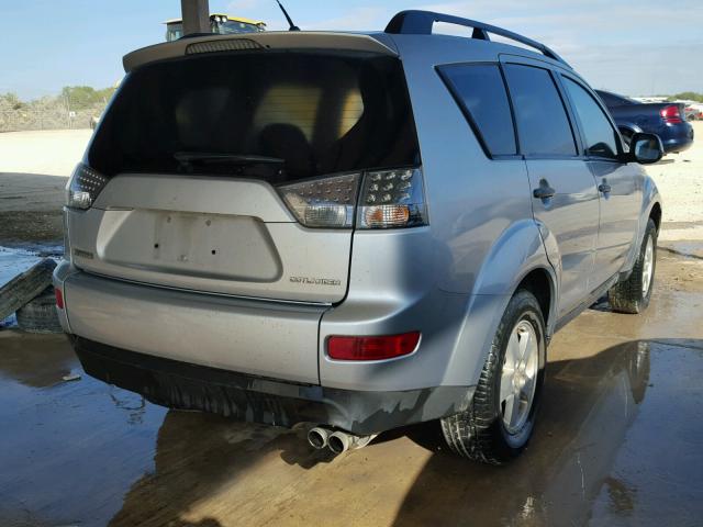 JA4MS31X77U013270 - 2007 MITSUBISHI OUTLANDER SILVER photo 4