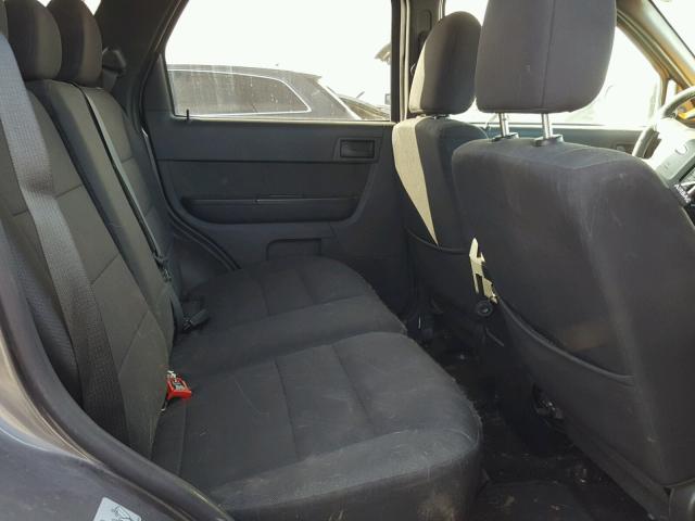 1FMCU9D72CKA85215 - 2012 FORD ESCAPE XLT CHARCOAL photo 6