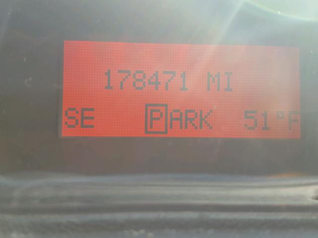 2G2WS522851285935 - 2005 PONTIAC GRAND PRIX Сұр фото 8