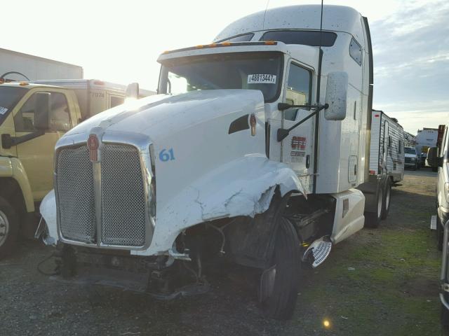 1XKADP9XXEJ397367 - 2014 KENWORTH CONSTRUCTI WHITE photo 2