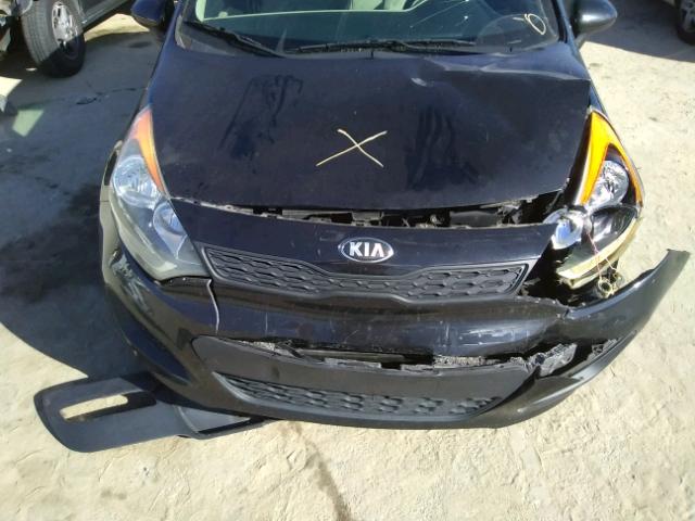 KNADM5A34D6241488 - 2013 KIA RIO LX Սև լուսանկար 9