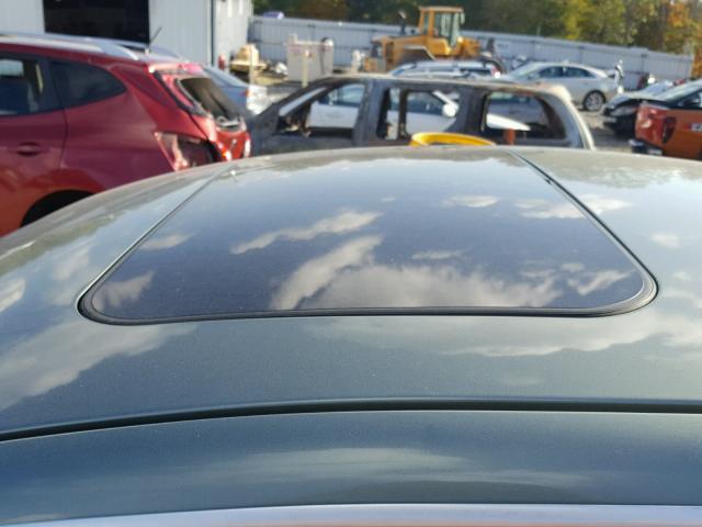 WVWRH63B14P097108 - 2004 VOLKSWAGEN PASSAT GLX GREEN photo 9