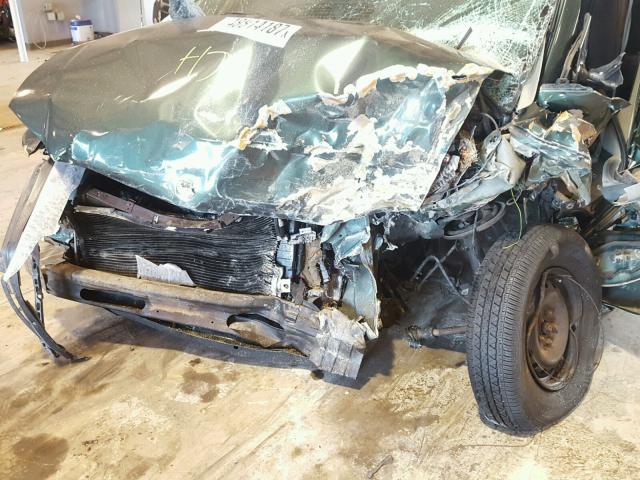 2B4FP25B8XR312933 - 1999 DODGE CARAVAN GREEN photo 9