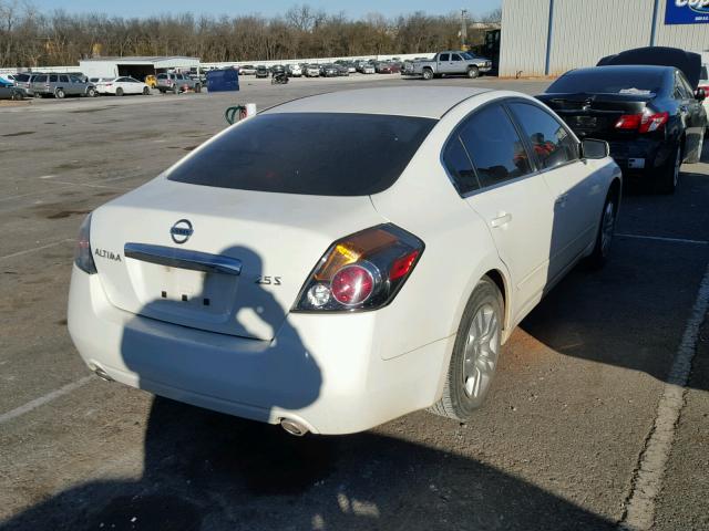 1N4AL2AP8BC105217 - 2011 NISSAN ALTIMA BAS WHITE photo 4