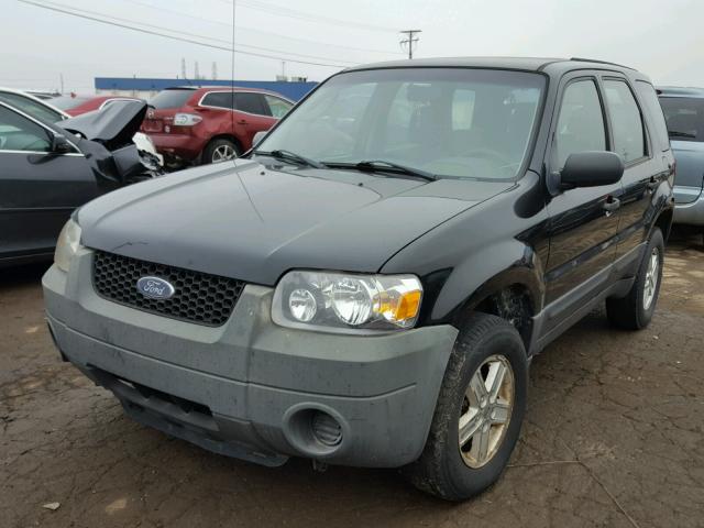 1FMYU92Z96KB78568 - 2006 FORD ESCAPE XLS BLACK photo 2