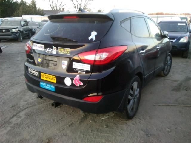 KM8JUCAG8FU002629 - 2015 HYUNDAI TUCSON LIM BLACK photo 4