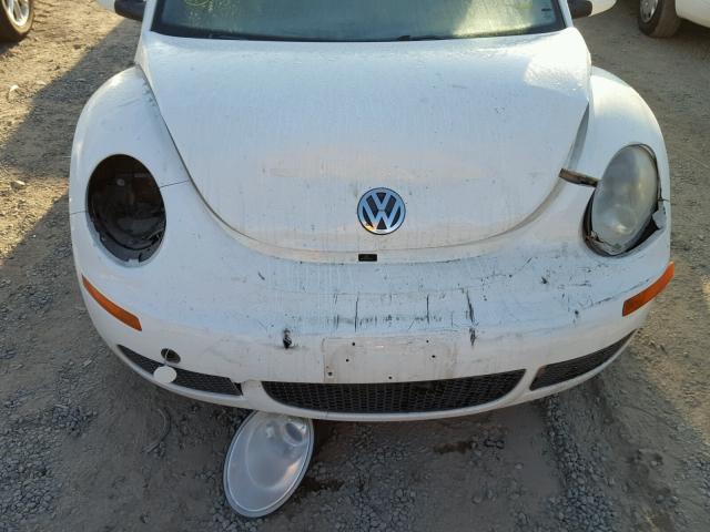 3VWFW31C78M517885 - 2008 VOLKSWAGEN NEW BEETLE 白色 照片 7