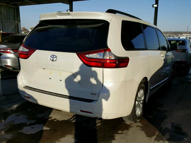 5TDYZ3DC4HS874942 - 2017 TOYOTA SIENNA XLE WHITE photo 4