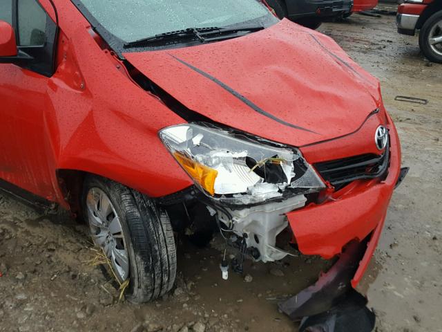 JTDJTUD34CD532923 - 2012 TOYOTA YARIS RED photo 9