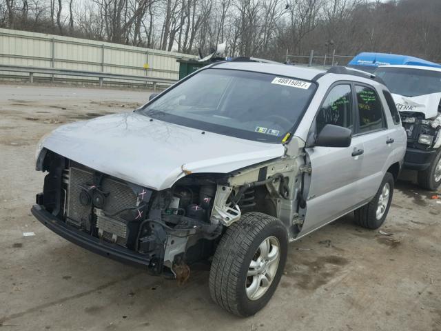 KNDJE723187479795 - 2008 KIA SPORTAGE E SILVER photo 2