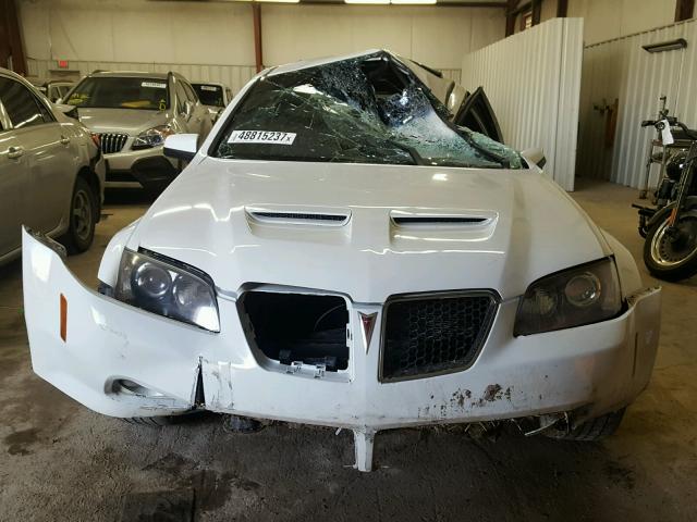 6G2EC57Y39L204283 - 2009 PONTIAC G8 GT WHITE photo 7