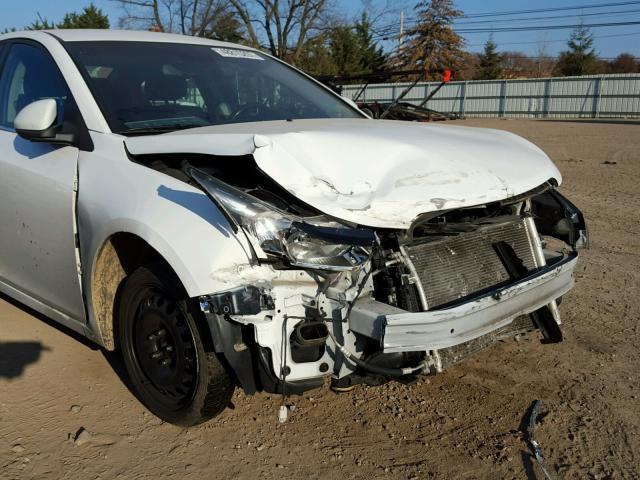 1G1PF5SC0C7154794 - 2012 CHEVROLET CRUZE LT WHITE photo 9