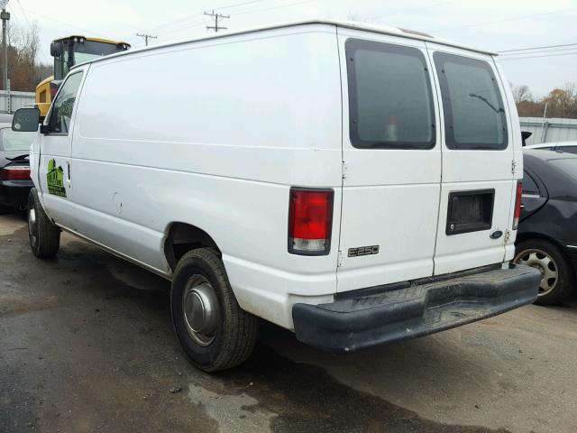 1FTNE2421YHB43860 - 2000 FORD ECONOLINE WHITE photo 3