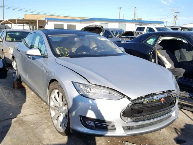 5YJSA1DP9DFP18043 - 2013 TESLA MODEL S Silber Foto 1