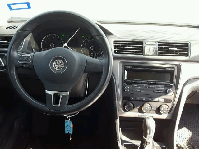 1VWAS7A32EC119753 - 2014 VOLKSWAGEN PASSAT S أسود صورة 9