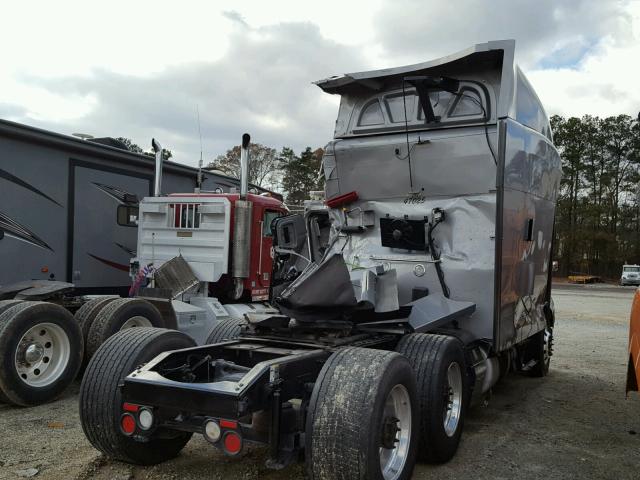 1XPBD49X5HD413779 - 2017 PETERBILT 579 GRAY photo 4