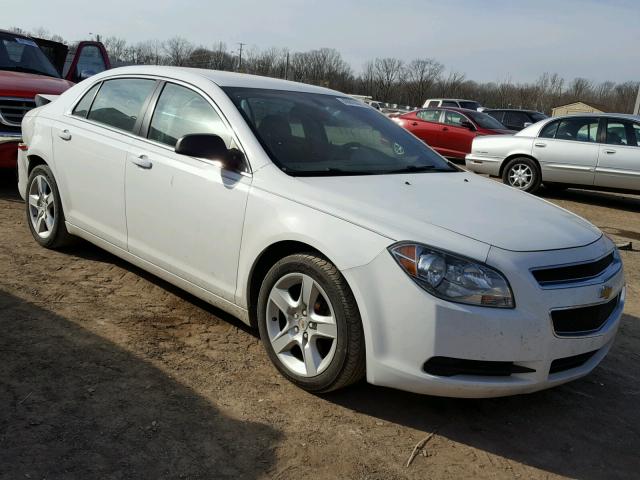 1G1ZB5E19BF371764 - 2011 CHEVROLET MALIBU LS WHITE photo 1