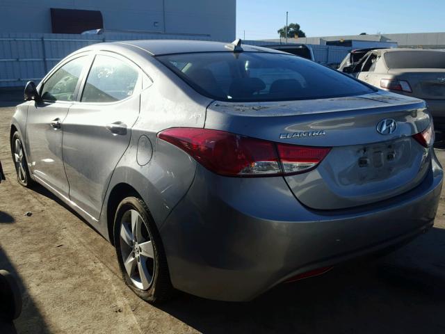 KMHDH4AE2DU804404 - 2013 HYUNDAI ELANTRA GL GRAY photo 3